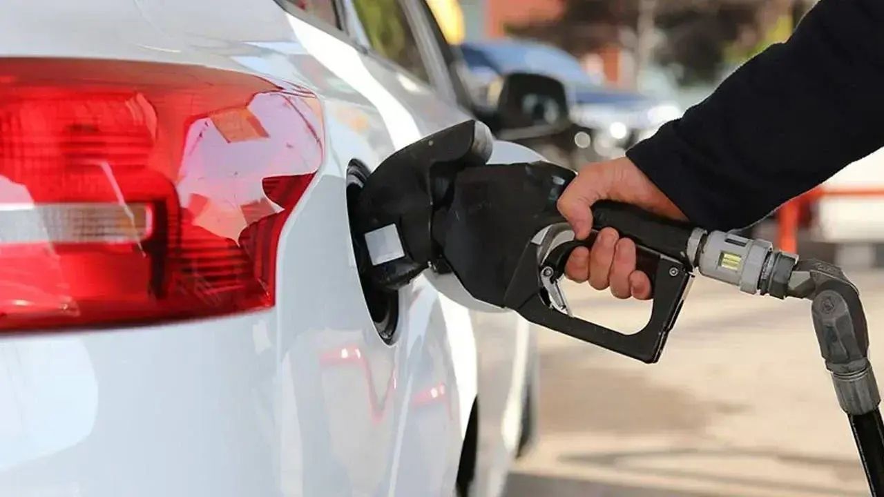 31 Ocak 2025 Akaryakıt Fiyatları Güncellenmiş Durumda Benzin, Motorin ve LPG'de İndirim!