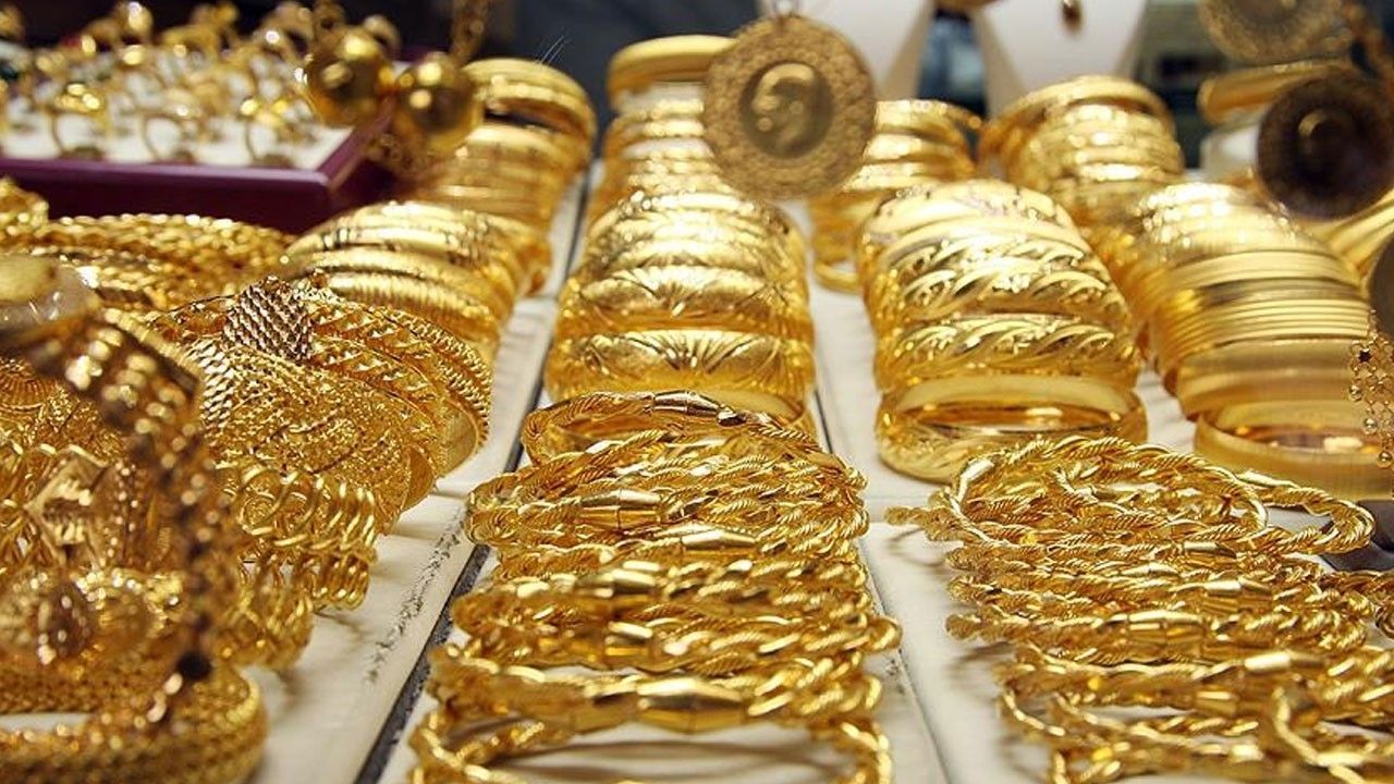 19 Şubat 2025 Altın Fiyatları Ne Kadar Oldu Gram ve Çeyrek Altın Kaç TL