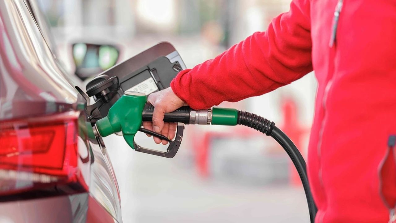 Araç Sahipleri Dikkat! Benzin, Motorin ve LPG Fiyatları Ne Kadar Oldu