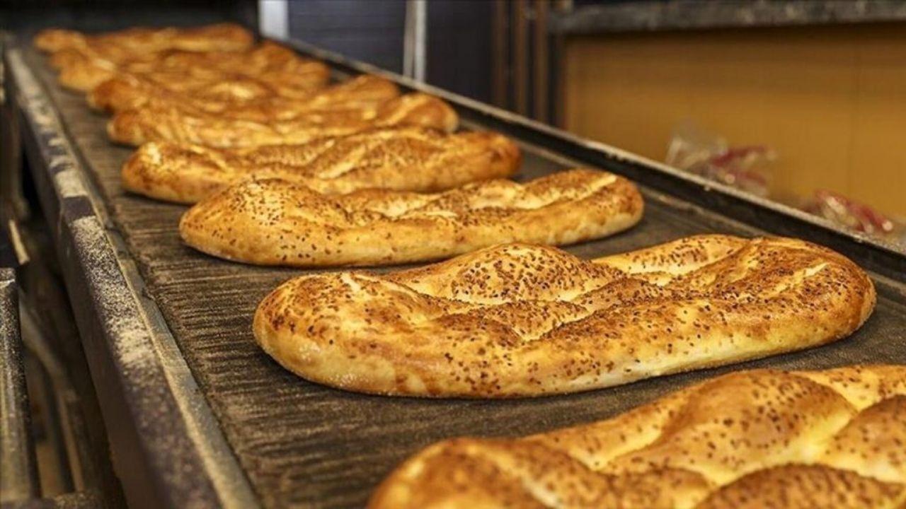 İstanbul ve Ankara'da Ramazan Pidesi Fiyatları Ne Kadar Oldu