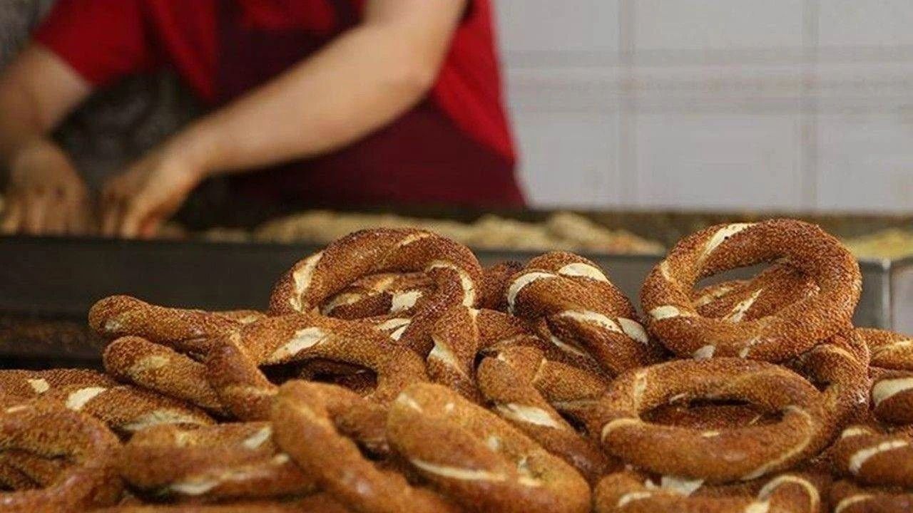 İstanbul’da Simit Fiyatlarına Yüzde 30 Zam!