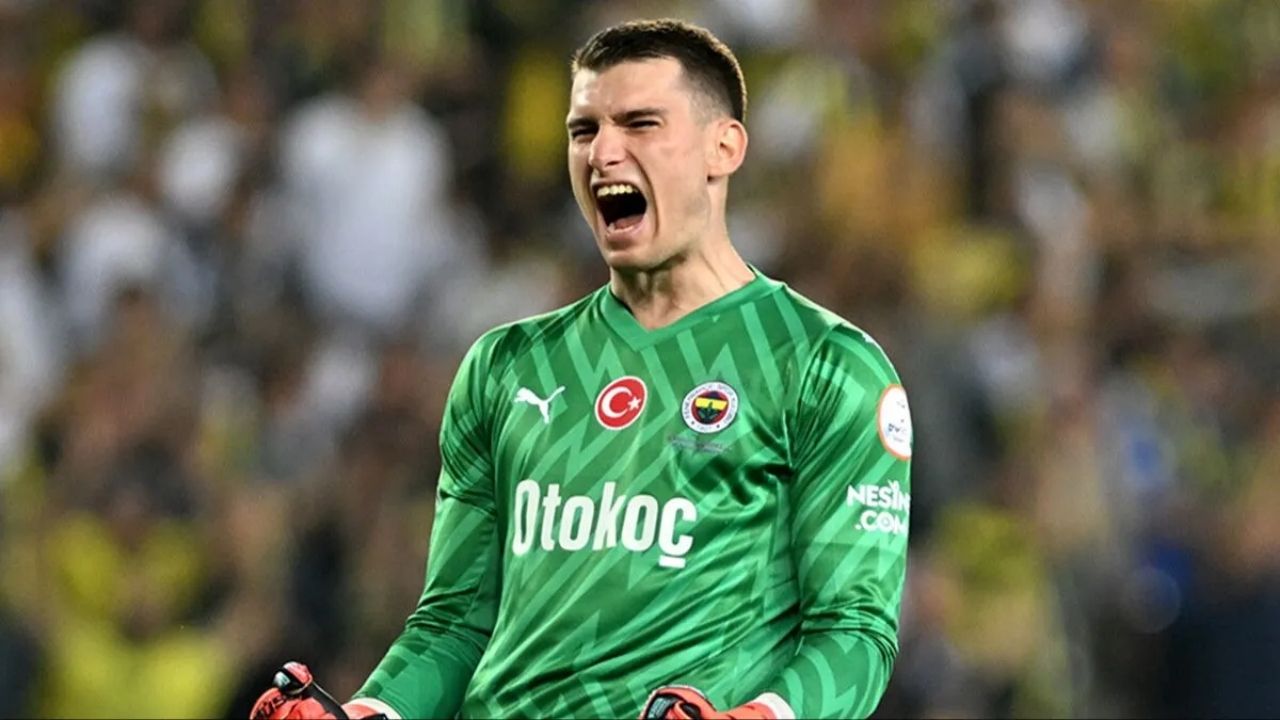 Livakovic, Bayern Münih'e Rekor Bir Bedelle Transfer Olacak