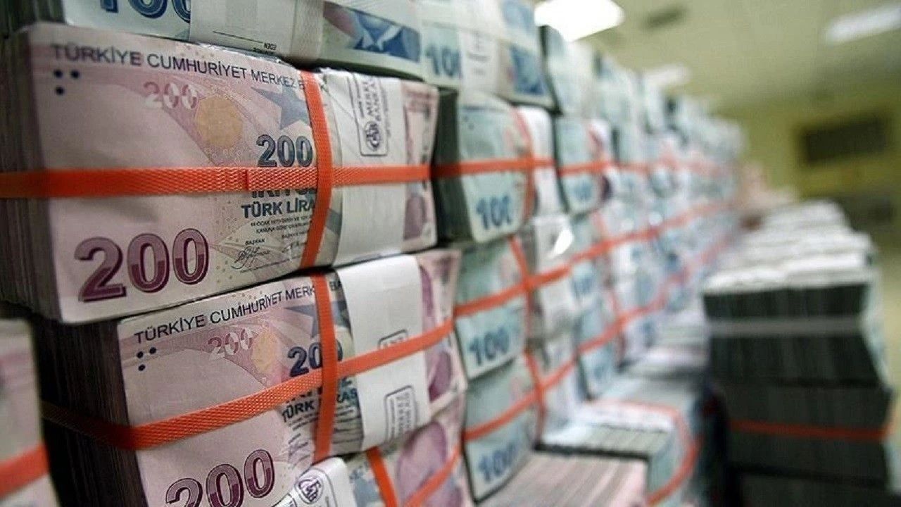 Merkez Bankası'nın Yeni Banknotları Piyasaya Sürüldü İmzalar mı Değişti