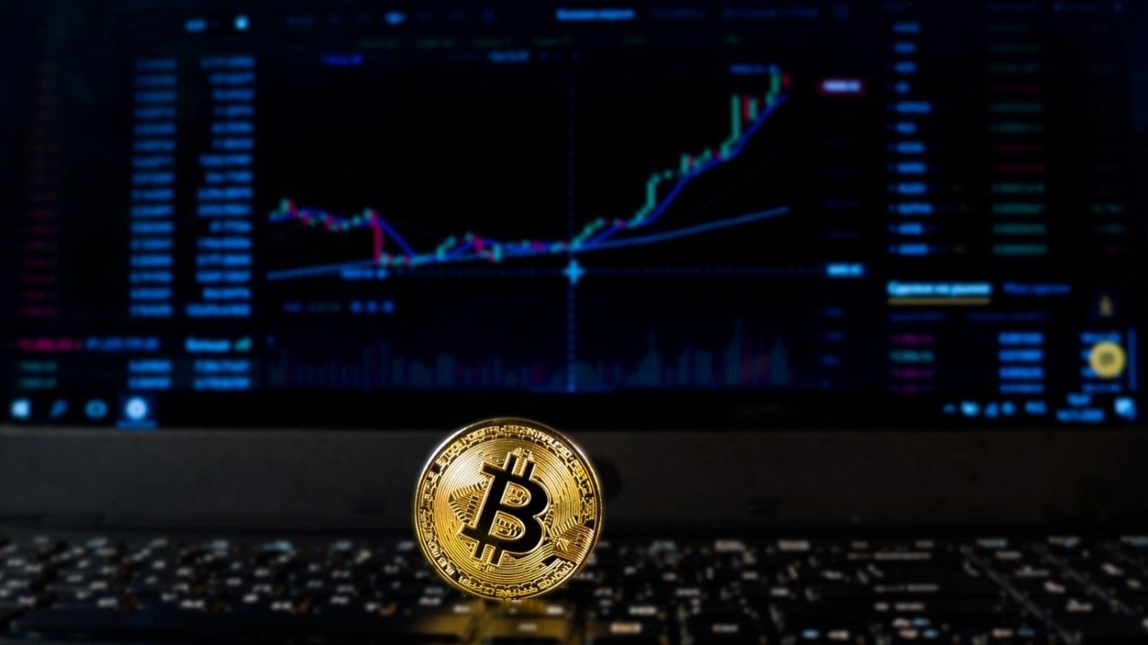 Standard Chartered Bitcoin Tahmini Güncellendi
