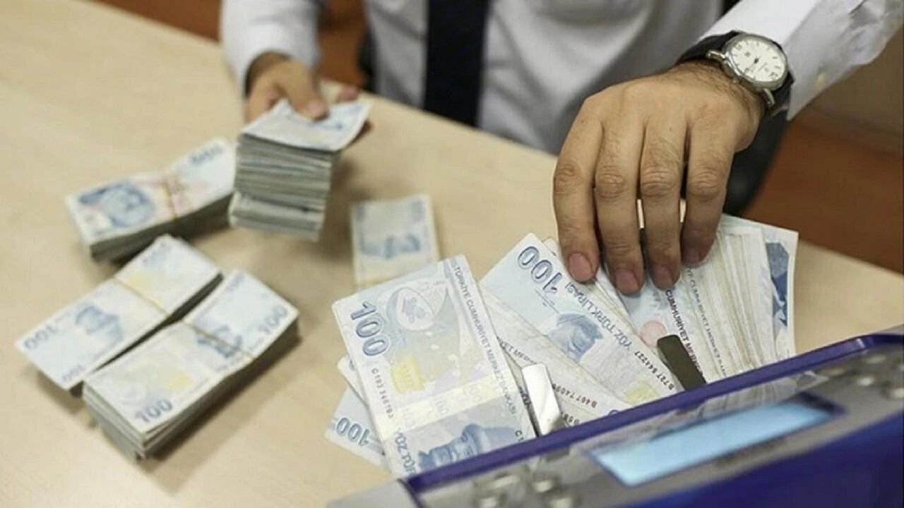 Ziraat Bankası'ndan Emeklilere 12 Bin TL'ye Kadar Promosyon Ödemesi!