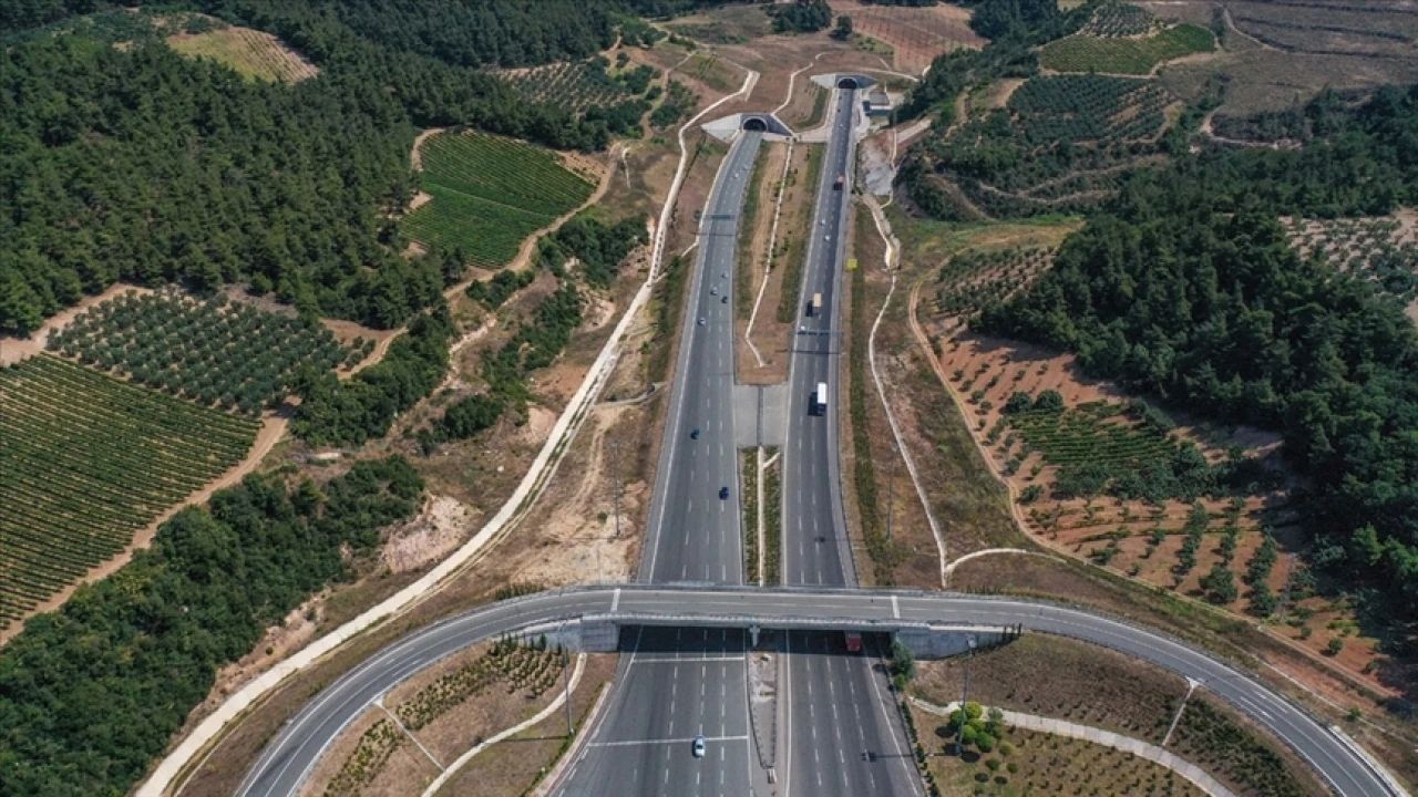 Otoyol Geçiş Ücretlerinde Büyük Kaybın Tespiti 800 Bin Araçtan 1,4 Milyar Lira Tahsil Edilemedi