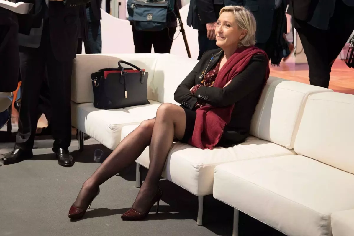 fransa-da-asiri-sagci-le-pen-yolsuzluktan-suclu-18487004_2605_amp.jpg