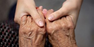 Evde Bakım Parası İle İlgili Yeni Düzenlemeler ve Değişikliklerayılma Yolları: Nasıl Korunabiliriz?
