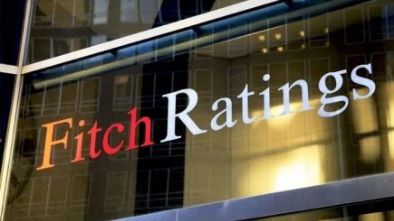 Fitch'ten Türkiye'ye Uyarı Siyasi Belirsizlikler Finansal İstikrarı Tehdit Ediyor