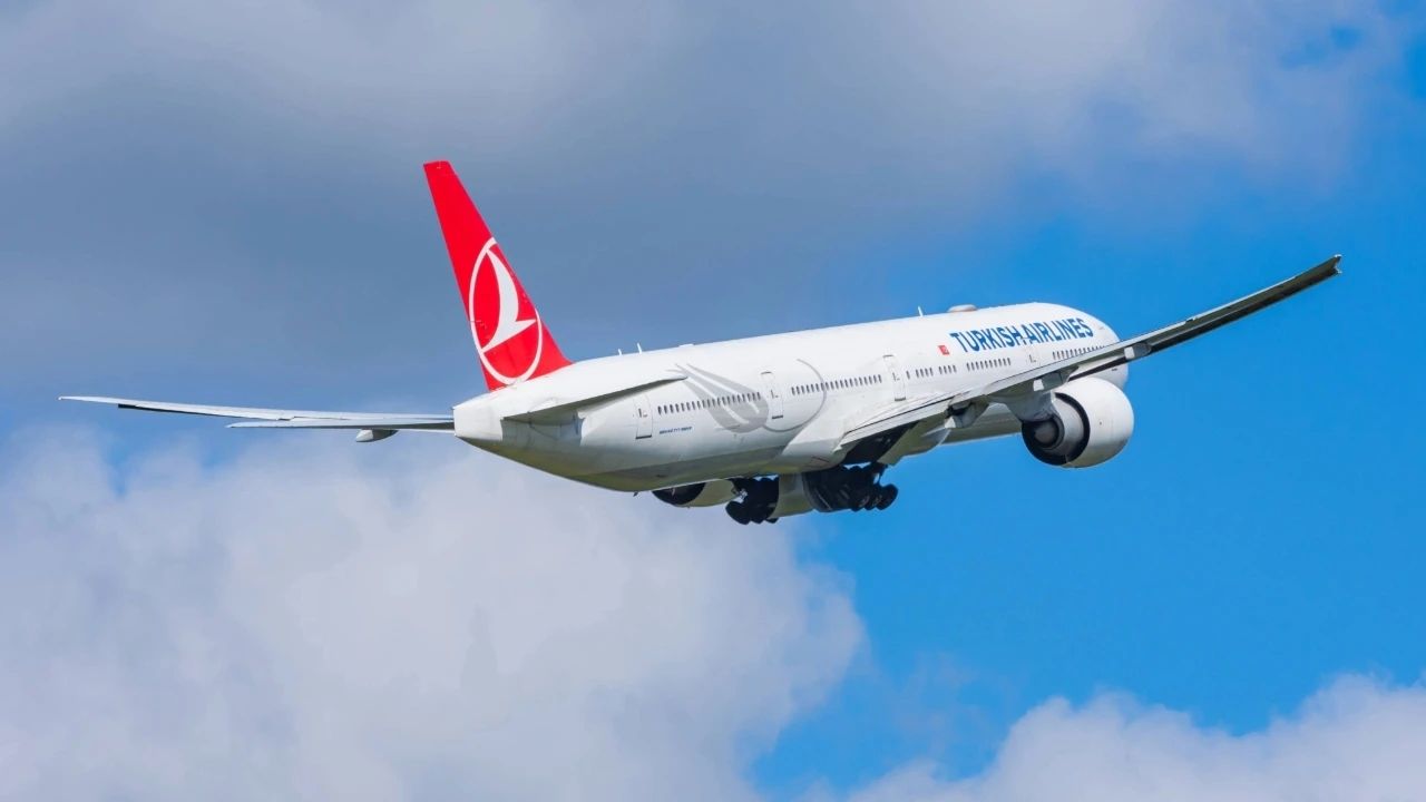 İstanbul Depremi Sonrası Havayollarından Fiyat Düzenlemesi ve Ek Sefer Kararı