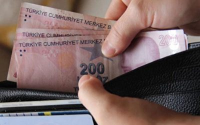 Kamu İşçileri, Enflasyon Karşısında Alım Gücünü Korumak İçin Yüksek Zam Talep Ediyor