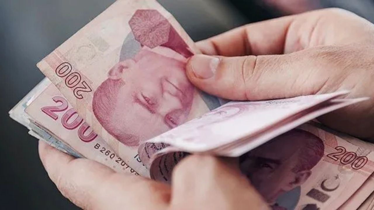 Memur ve Emeklilerin Temmuz Zammı Netleşiyor Kim Ne Kadar Zam Alacak