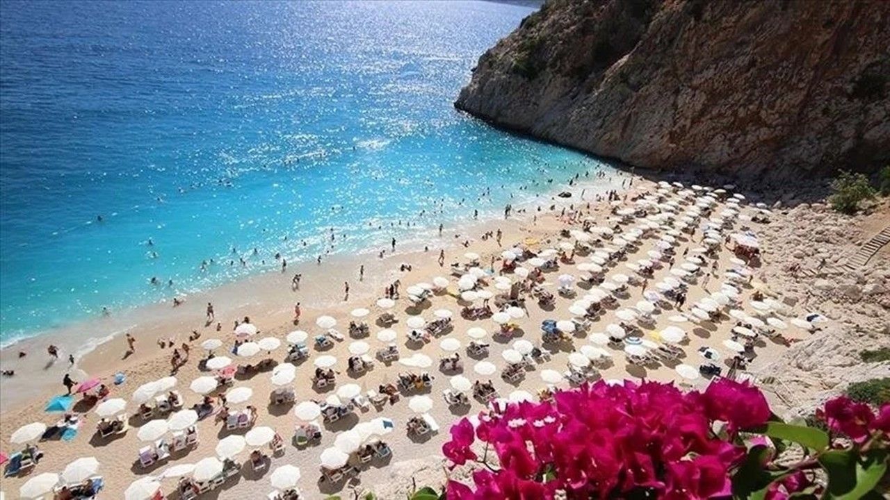 Tatil Rezervasyonlarında Dolandırıcılık Riski Tüketicilere Uyarılar