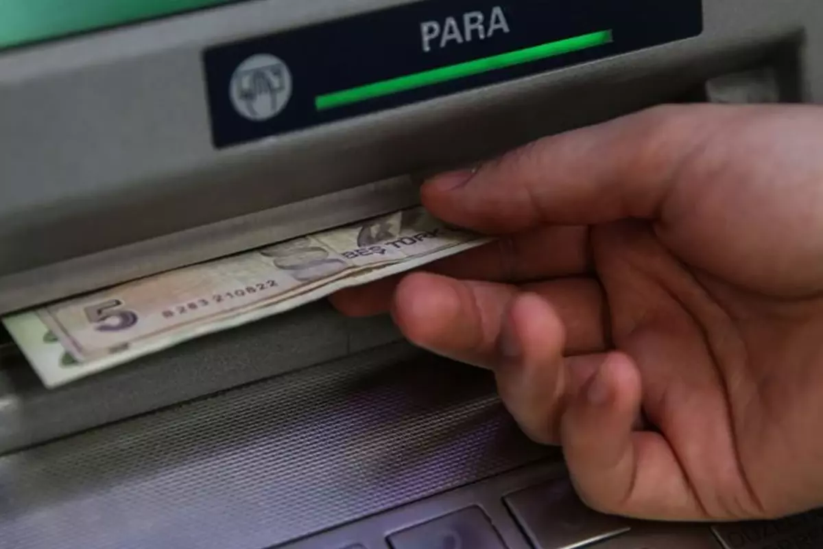 bankalardan-atm-zorunlulugu-yeni-para-cekme-18493824_6568_amp.jpg