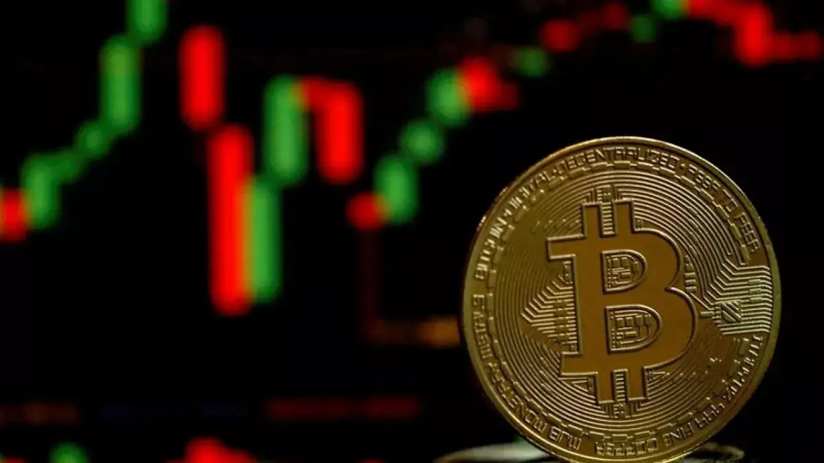 bitcoin-fiyat-oynakligi-son-563-gunun-en-dusuk-18571803_649_amp.jpg