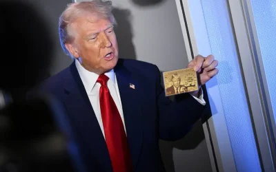 Trump’ın Yeni 5 Milyon Dolarlık Altın Kart Lansmanı