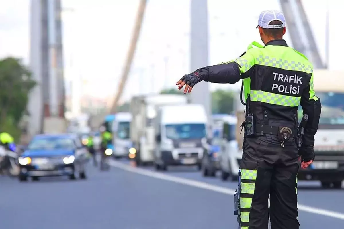 yeni-yasal-duzenlemeyle-trafik-cezalari-artacak-18569872_7776_amp.jpg
