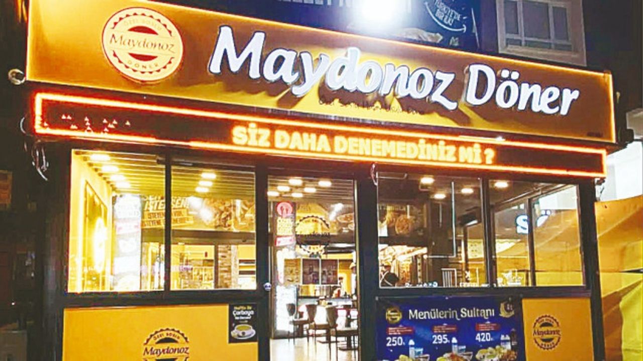 Maydonoz Döner'in 6 şubesinden FETÖ'ye 7,6 milyon lira para aktarıldı.