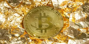 Kurumsal alımlarla Bitcoin rekor kırdı