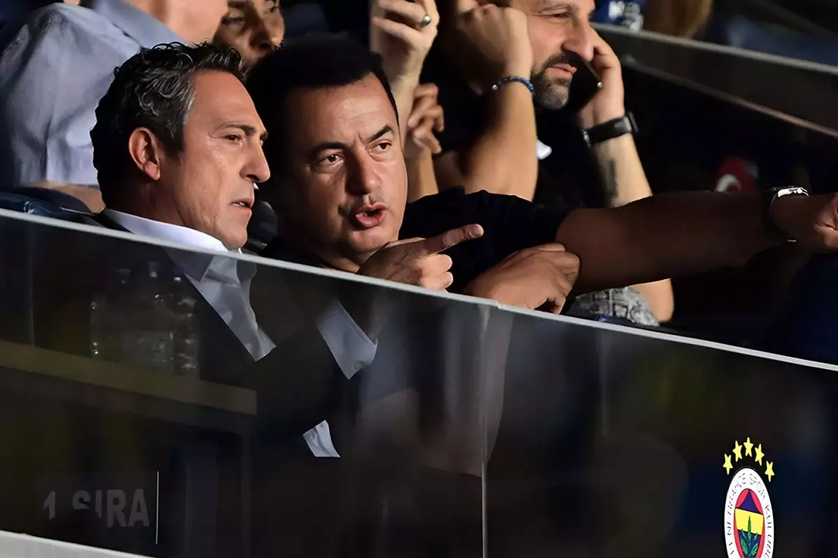 fenerbahce-den-80-milyon-euroluk-yaz-bombasi-18583329_337_amp.jpg