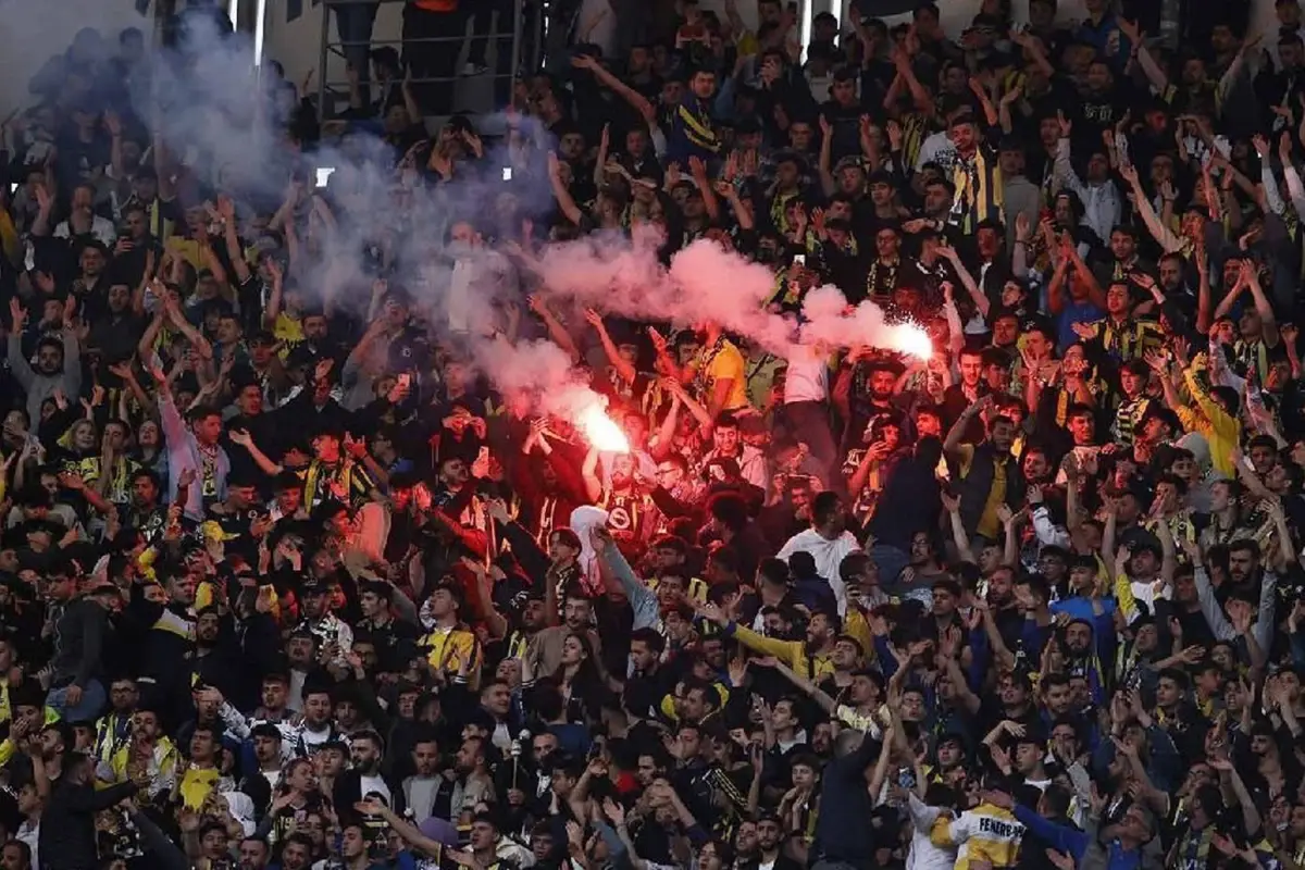 fenerbahce-nin-buyuk-pismanligi-dakikada-3-18617003_6563_amp.jpg