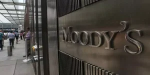 Moody’s, ABD’nin kredi notunu indirdi