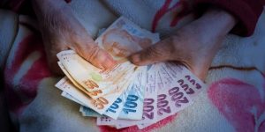 Emeklilere Bayram İkramiyesi 2025: Ne Kadar, Ne Zaman?