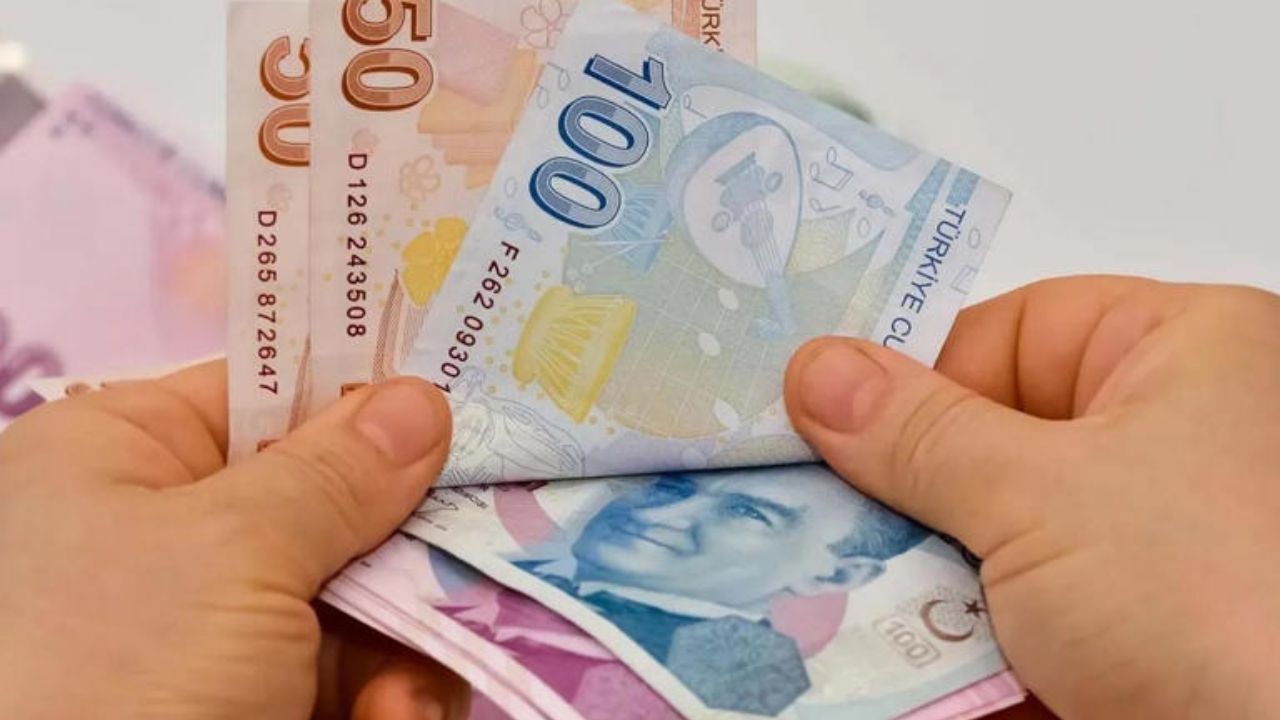 Memur ve Emeklilerin Temmuz Zammı Netleşiyor Zam Oranları Belli Olmaya Başladı