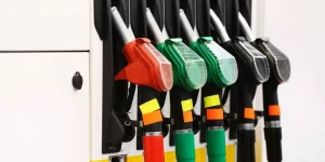 Benzin ve motorin fiyatlarında indirim olacak mı, ne kadar? Son dakika Brent Petrol fiyatları!