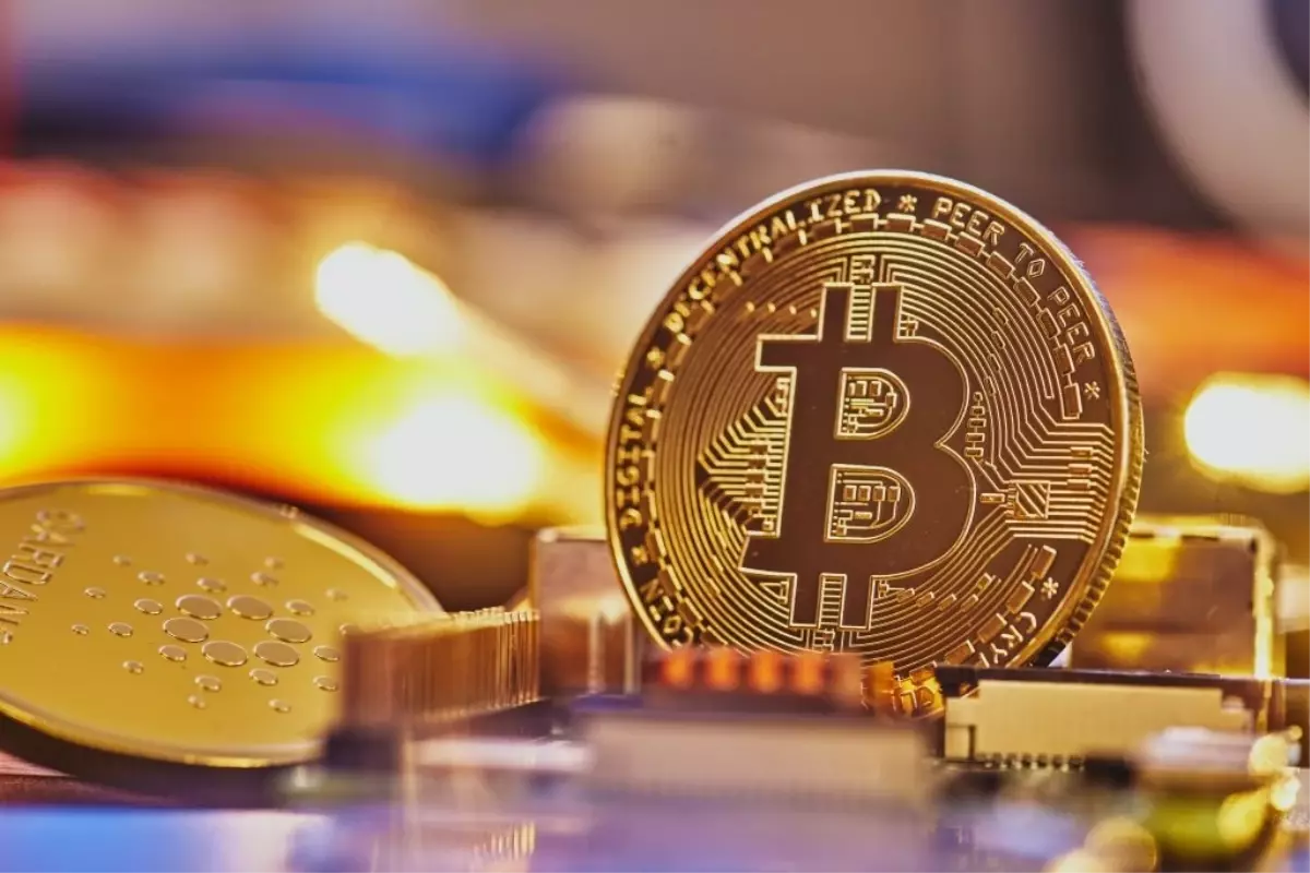 bitcoin-in-azalan-arzi-fiyat-artisinin-habercisi-18709905_902_amp.jpg