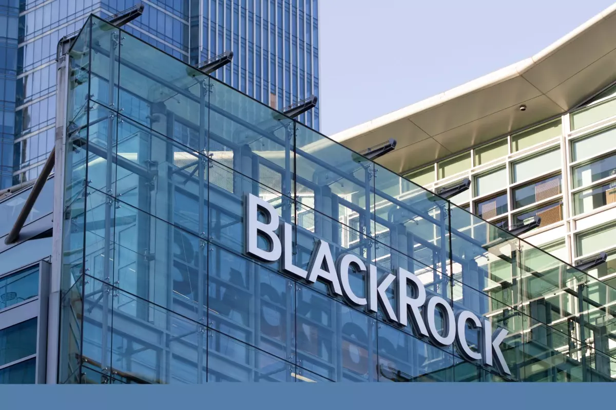 blackrock-kesintisiz-alti-gundur-bitcoin-aliyor-18761580_9565_amp.jpg