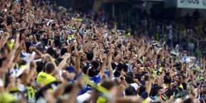 Fenerbahçe, 77 milyon euroluk bir yıldıza resmi teklif gönderdi.