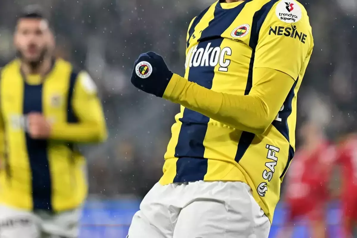 osimhen-in-alternatifi-fenerbahce-den-30-milyon-18724871_1358_amp.jpg