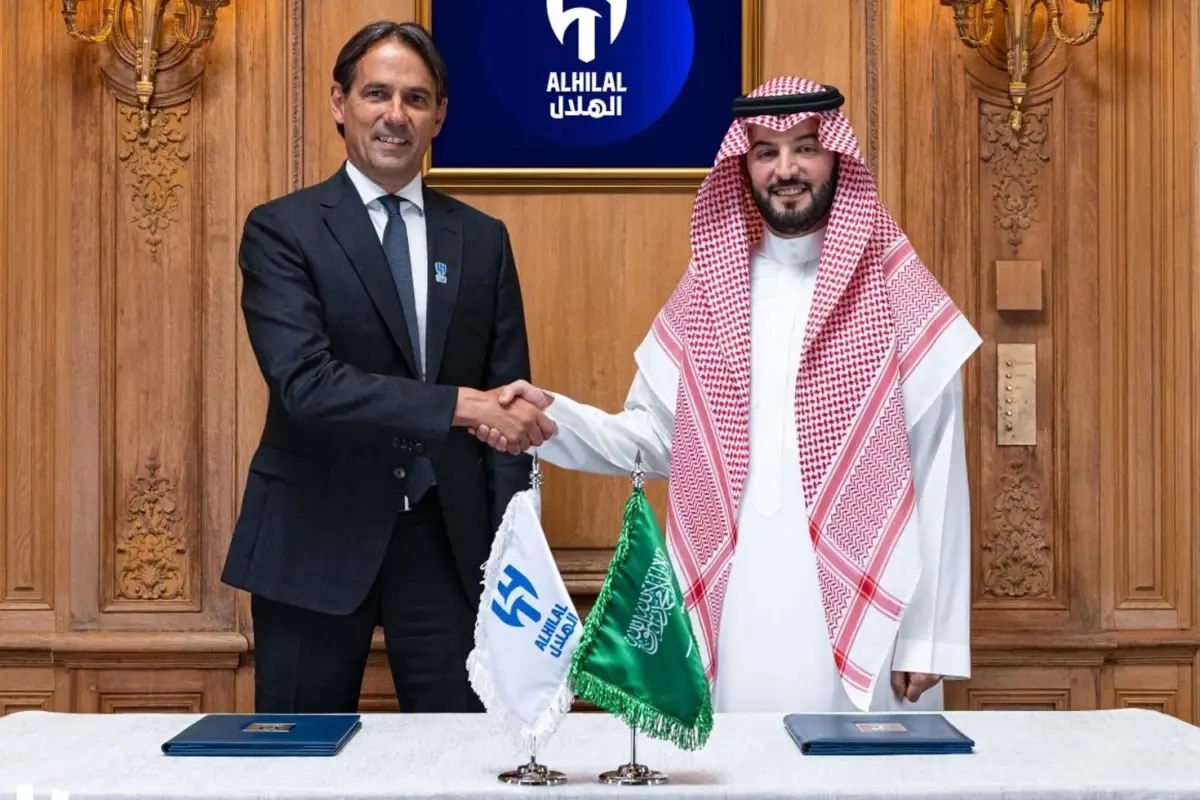 simone-inzaghi-al-hilal-den-resmen-cuvalla-para-18712533_7522_amp.jpg