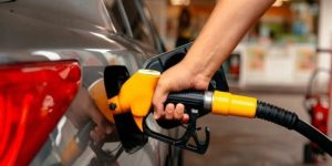 Benzin ve Motorin Fiyatlarında Yeni Zam Gelecek mi? Uzmanlardan Petrol Tahminleri