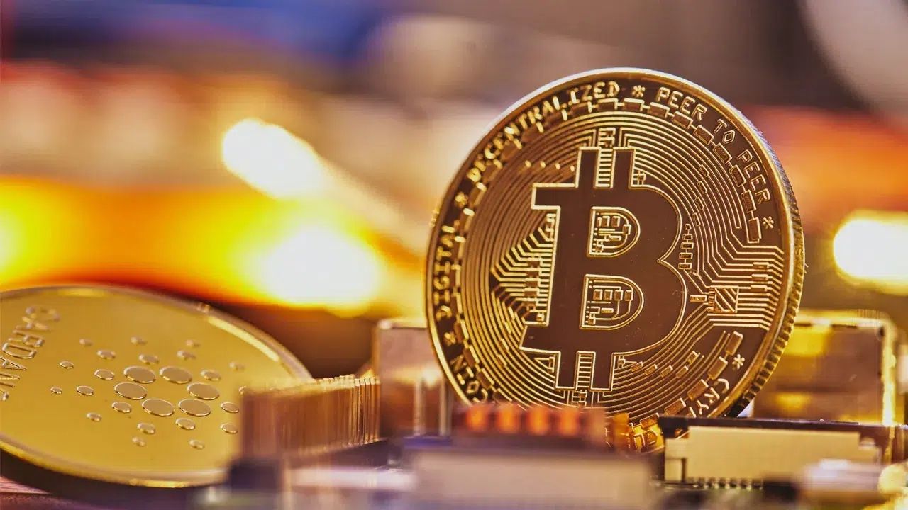 Bitcoin 122 Bin Doları Aşarak Tüm Zamanların En Yüksek Seviyesine Ulaştı