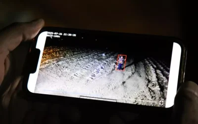 Silahla nöbet tutarak beyaz altının koruması!