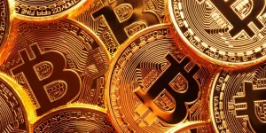 Bitcoin rekor kırarak 118.000 dolar seviyesini geçti