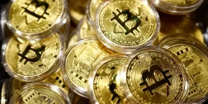 Şirketler Bitcoin alımı için yarışıyor