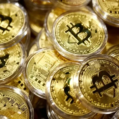 halka-acik-sirketler-bitcoin-alim-yarisinda-18839948_9063_amp.jpg