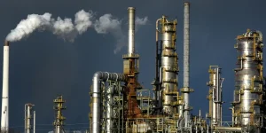 Irak’ta Tarihi Petrol Kararı: Tamamı Devlete Verilecek!