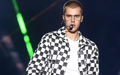 Justin Bieber eski menajerine 31.5 milyon dolar tazminat ödedi