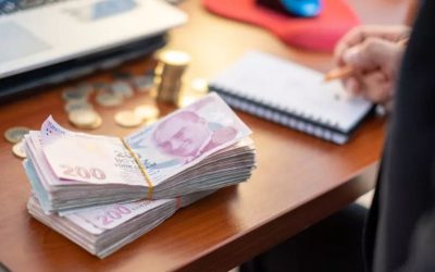 Kredi Kartı Borcu İçin Ek Kredi Çekilir mi? Riskleri Nelerdir?