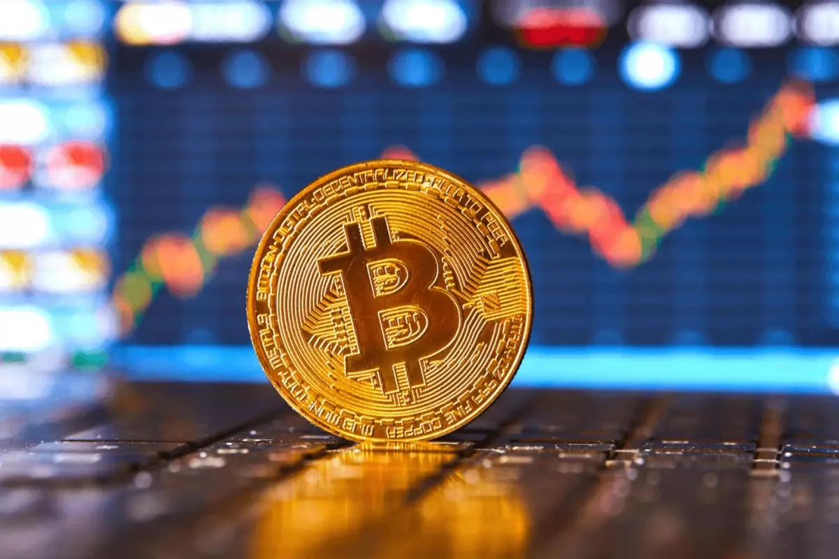 bitcoin-gece-boyunca-yatirimcisini-uyutmadi-18978499_4837_amp.jpg