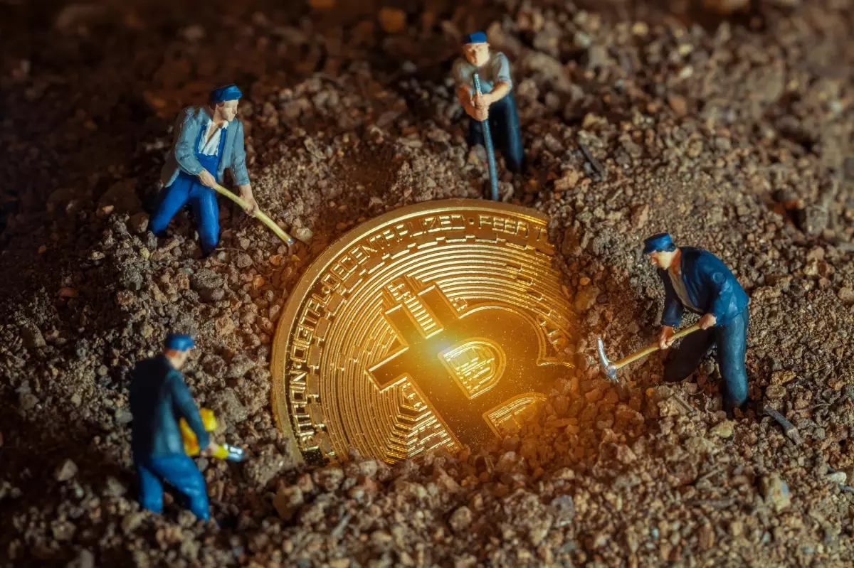 cango-bitcoin-madenciliginde-rekor-kirmaya-devam-18920236_5962_amp.jpg