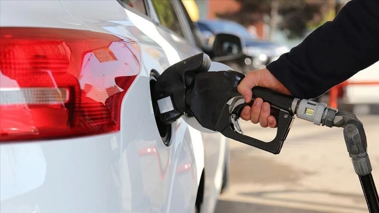 1 Eylül 2025 Akaryakıt Fiyatlarında Son Durum Benzin, Motorin ve LPG Fiyatları Değişti mi