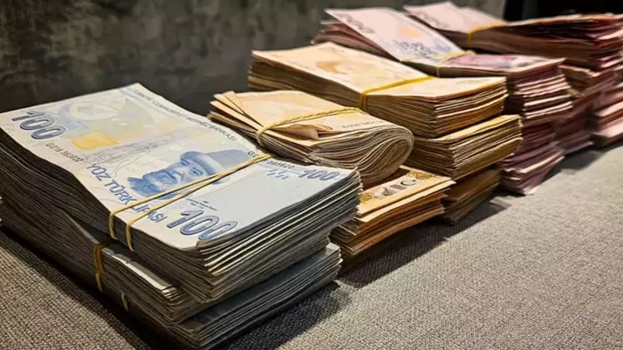 Bankada Parası Olanlar Dikkat! Faizlerde İhtiyatlı İndirim İşte Güncel Mevduat Oranları