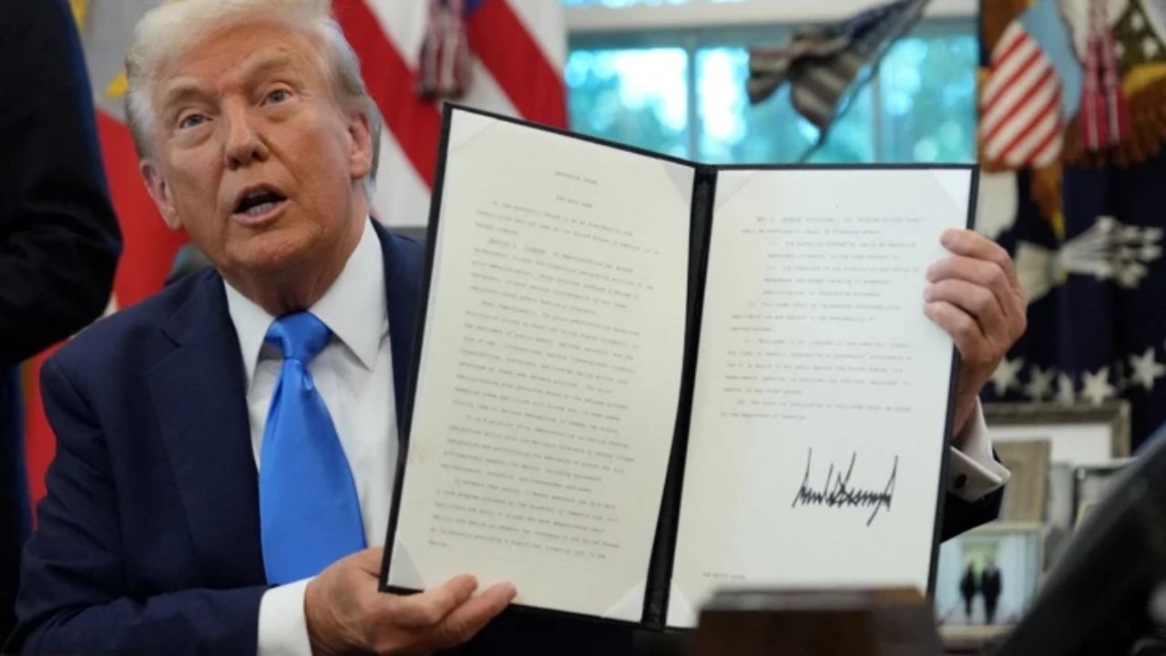 Beyaz Saray'dan Trump'ın H-1B Vizesi Ücret Artışı Kararnamesine Açıklama