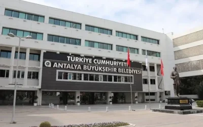 Antalya’da Belediye Rüşvet Skandalı: 5 Tutuklama