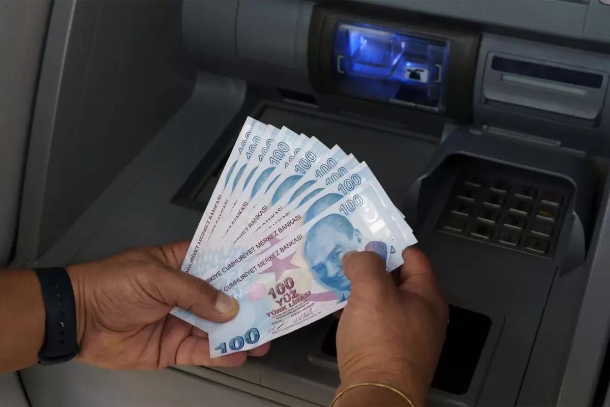 artik-zorunlu-olacak-atm-ve-iban-dan-para-19094866_6412_amp.jpg